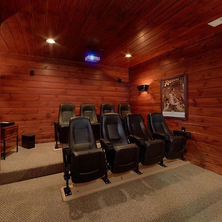 Knotty & Nice Holiday Home Gatlinburg Buitenkant foto